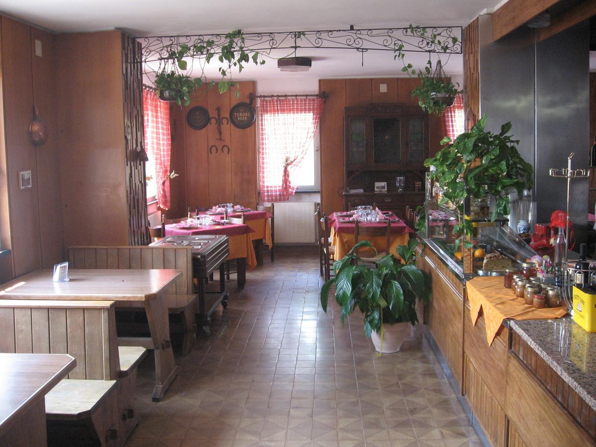 Albergo Rifugio Montecucco Piampaludo Exterior foto